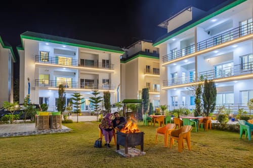 Kingdom Heartz |  Cosy Pet-friendly Studio Apartment With Balcony, Common Pool, Common Garden & Restaurant – 1 bedroom villa in Nainital, Uttarakhand