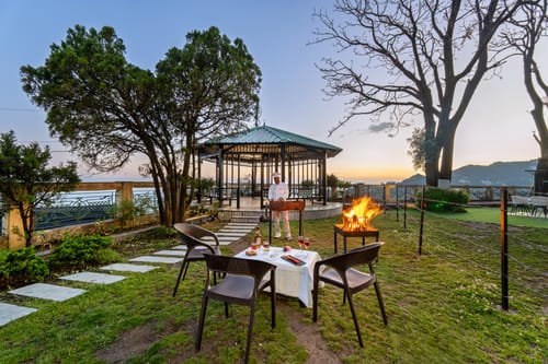 The Royal Pine – 3 bedroom villa in Mussoorie, Uttarakhand