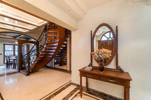 The Royal Pine – 3 bedroom villa in Mussoorie, Uttarakhand