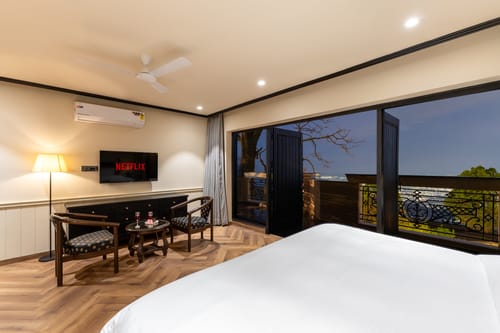 The Royal Pine – 3 bedroom villa in Mussoorie, Uttarakhand