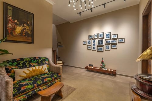 ILIKA W Heated Infinity Pool and Jacuzzi – 8 bedroom villa in Kasauli, Himachal Pradesh