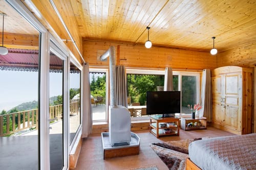 Avalon Cottages – 5 bedroom villa in Kanatal, Uttarakhand