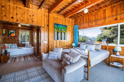Avalon Cottages – 5 bedroom villa in Kanatal, Uttarakhand