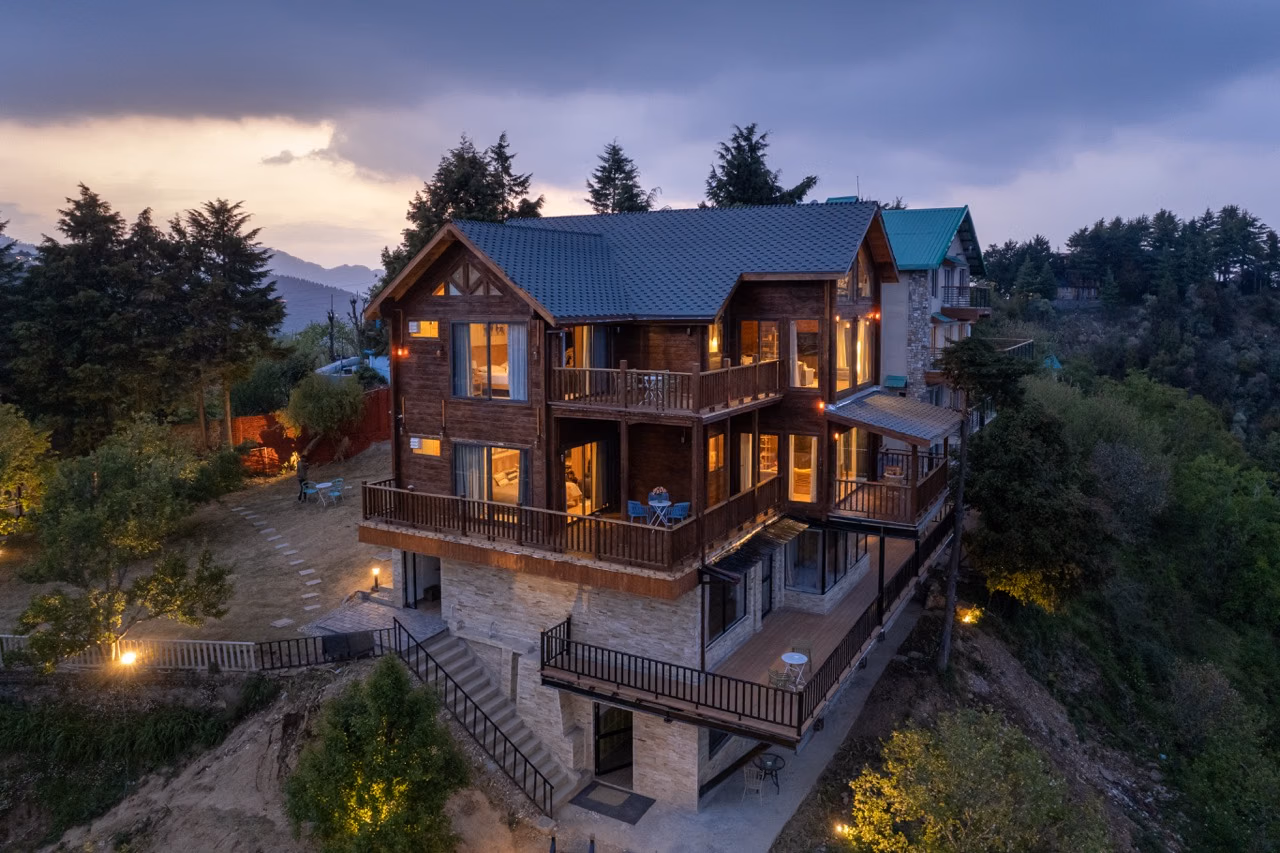 Avalon Cottages – 5 bedroom villa in Kanatal, Uttarakhand