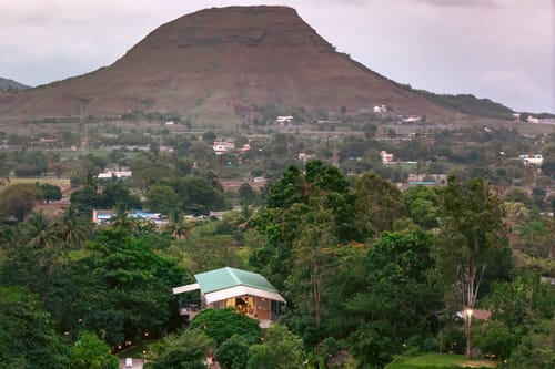 Amber & Mist – 5 bedroom villa in Nashik, Maharashtra