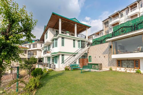 Valleys & Peaks – 4 bedroom villa in Shimla, Himachal Pradesh