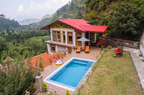 Spirits Unplugged w/ Outdoor Pool – 4 bedroom villa in Shimla, Himachal Pradesh