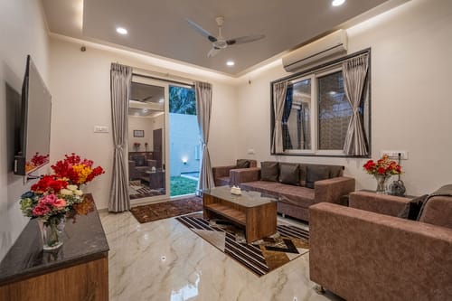 Serenity Skies Apartment – 5 bedroom villa in Nashik, Maharashtra