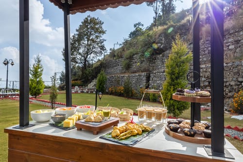 Barefoot Bunglow – 3 bedroom villa in Mussoorie, Uttarakhand