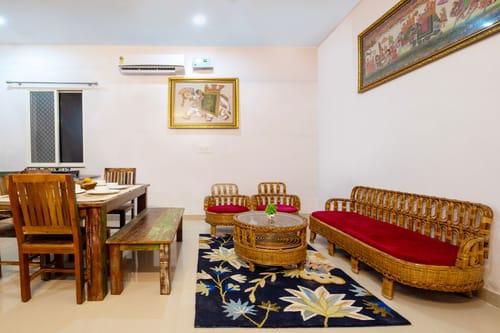 Colonel Retreat | 3-BHK Hideaway with Private Pool & Gardens Near Ubeshwar Mahadev Temple – 3 bedroom villa in Udaipur, Rajasthan