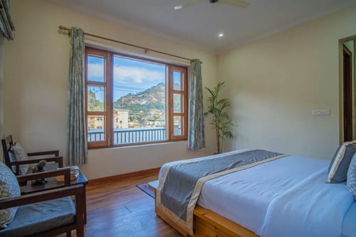 Wood Sparrow – 4 bedroom villa in Bhimtal, Uttarakhand