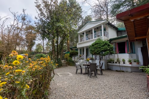 The Hive Cottage Corbett | 2 Room Suite In a Hillside Resort With Restaurant & Outdoor Seating | Ample Parking  – 2 bedroom villa in Nainital, Uttarakhand