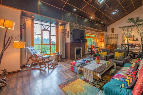 Spirits Unplugged w/ Outdoor Pool – 4 bedroom villa in Shimla, Himachal Pradesh
