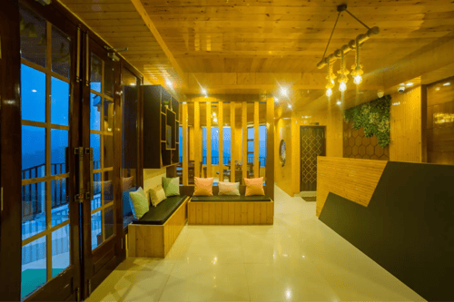 Pine Shadow Fuchsia | Hillside Retreat With Picturesque Balcony & Restaurant – 1 bedroom villa in Shimla, Himachal Pradesh