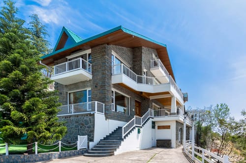The Rustic Retreat – 4 bedroom villa in Kasauli, Himachal Pradesh