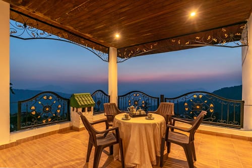 Valleys & Peaks – 4 bedroom villa in Shimla, Himachal Pradesh