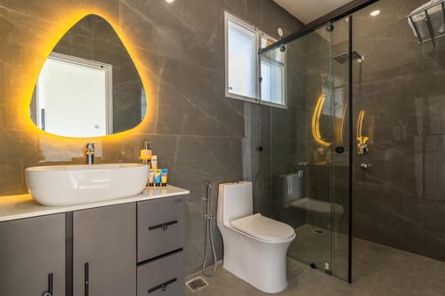 Aura @ Ridge of Twilight W/ Jacuzzi – 3 bedroom villa in Kasauli, Himachal Pradesh