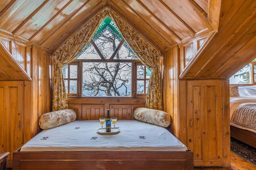 Nau Nabh Cottage – 6 bedroom villa in Shimla, Himachal Pradesh