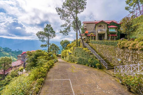 Destine – 6 bedroom villa in Kasauli, Himachal Pradesh