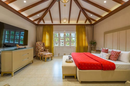 White Whale – 5 bedroom villa in North Goa, Goa