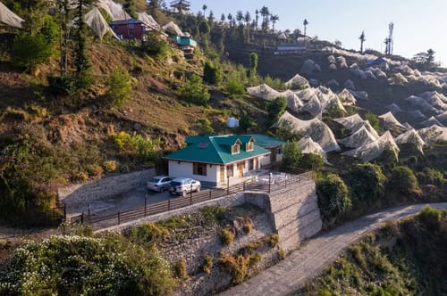 Jomotel Talai – 2 bedroom villa in Shimla, Himachal Pradesh
