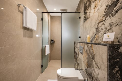 SLV Ventures Penthouse | Pet-friendly 4-BHK Apartment With Glass House & Panoramic City Views – 4 bedroom villa in Bengaluru, Karnataka