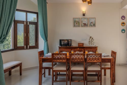 Velvet @ Saraiya House – 2 bedroom villa in Shimla, Himachal Pradesh