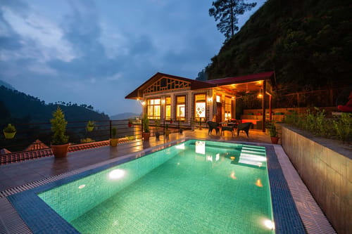 Spirits Unplugged w/ Outdoor Pool – 4 bedroom villa in Shimla, Himachal Pradesh