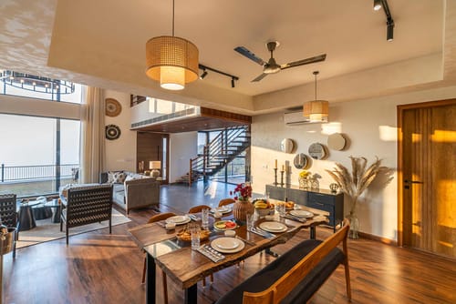 3 Rooms @ Savara w/ Heated Infinity Pool and Jacuzzi Villa in Kasauli
 – 3 bedroom villa in Kasauli, Himachal Pradesh
