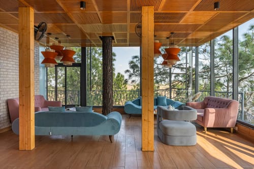 Serene Studio w/ Outdoor Bonfire – 1 bedroom villa in Kasauli, Himachal Pradesh