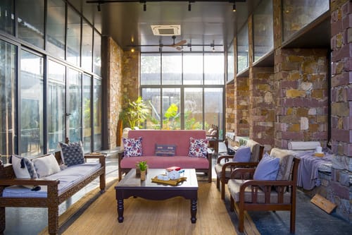 Hari Bagh Farmhouse | Pet-friendly Organic Farm With Art Nook, Pond & Gaming Room – 4 bedroom villa in Jaipur, Rajasthan