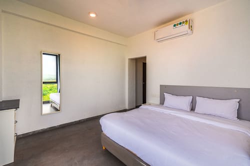 Cascading Valleys – 4 bedroom villa in Nashik, Maharashtra
