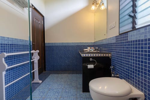 Mountain's Edge w/ Valley Views