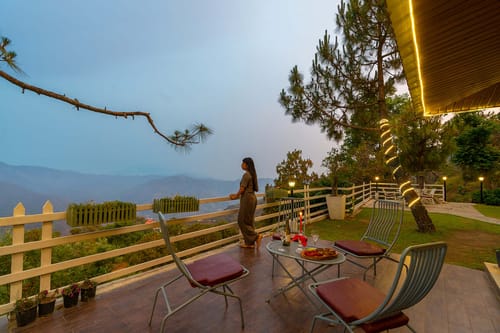 Bellevue w/ Outdoor Jacuzzi – 3 bedroom villa in Kasauli, Himachal Pradesh