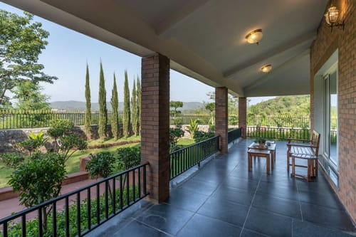 Dhauladhar House - Masrur