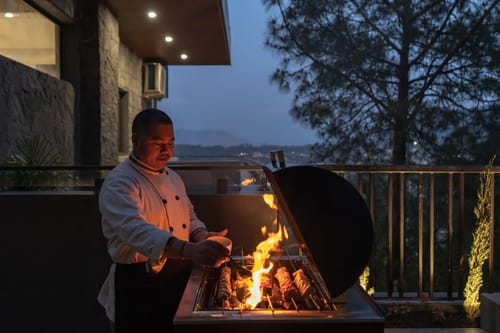 The Himalayan Den – 8 bedroom villa in Kasauli, Himachal Pradesh