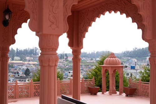 Pink Palace – 3 bedroom villa in Ooty, Tamil Nadu