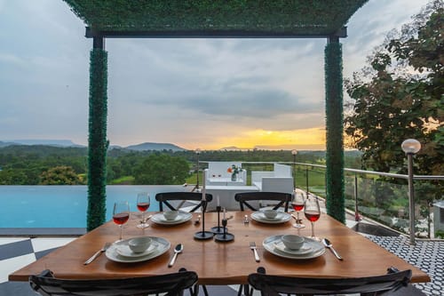 Vine & Splash – 9 bedroom villa in Karjat, Maharashtra