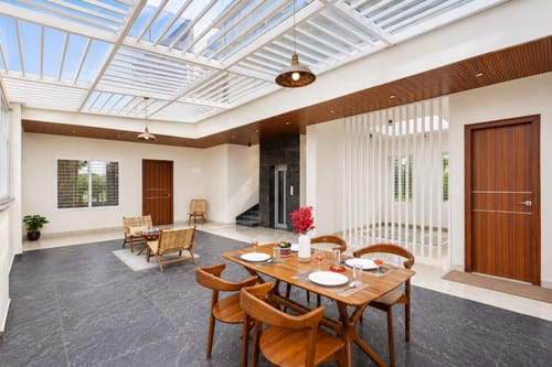 SLV Ventures Penthouse | Pet-friendly 4-BHK Apartment With Glass House & Panoramic City Views – 4 bedroom villa in Bengaluru, Karnataka
