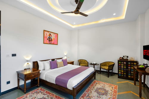 Godan Terra Cove | 6-BHK Retreat with Private Pool, Garden & Elevated Gazebo, featuring Stunning Hill & River Views – 6 bedroom villa in Udaipur, Rajasthan