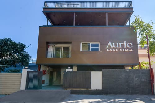 Auric Lake Villa | 2-BHK Villa With Shared Plunge Pool and Terrace| Near Fateh Sagar Lake – 2 bedroom villa in Udaipur, Rajasthan
