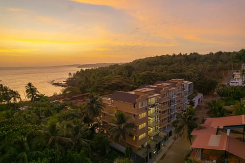 Maravilla – 20 bedroom villa in North Goa, Goa