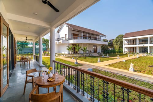 Jacuzzi Rooms @ Truntum – 4 bedroom villa in Karjat, Maharashtra
