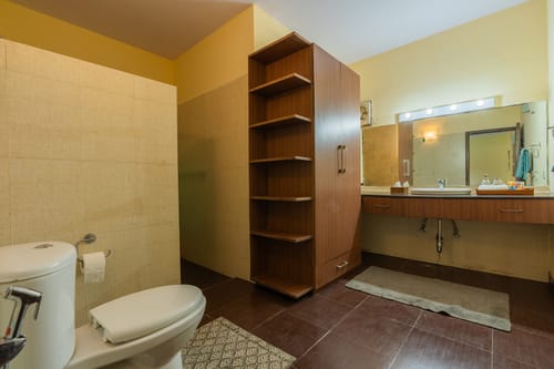 Hillcrest Villa – 4 bedroom villa in Kasauli, Himachal Pradesh