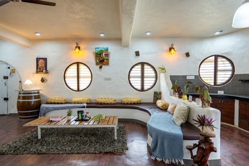 Khade Farms | 4-BHK Pet-Friendly Mudhouse Style Villa with Gazebo and Terrace – 4 bedroom villa in Bengaluru, Karnataka