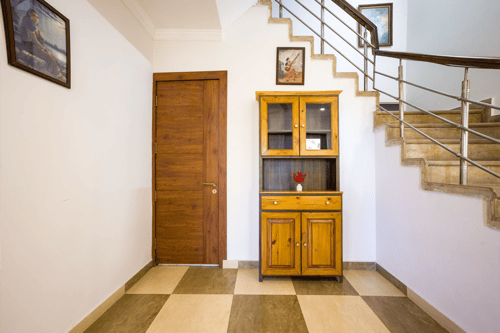 Captain’s Nest | 3-BHK Hilltop Hideaway With Garden & Scenic Views – 3 bedroom villa in Kasauli, Himachal Pradesh