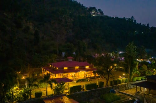 Country Ville | 3-BHK Pet-Friendly Villa With Lush Garden, & Kids’ Room – 3 bedroom villa in Dehradun, Uttarakhand