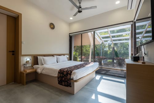 Energise Soul Retreat | Pet-friendly 3-BHK With Outdoor Patio | 15 Mins from Trimbakeshwar Jyotirlinga Temple – 3 bedroom villa in Nashik, Maharashtra