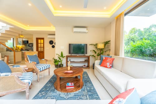 The Heliconia Bungalows - Vagator – 3 bedroom villa in North goa, Goa