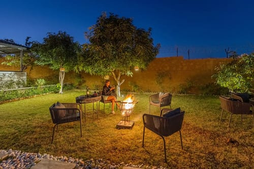 Cows & Cuddles | Pet-friendly 4-BHK Haven With Pvt Pool, Garden & Gazebo – 4 bedroom villa in Udaipur, Rajasthan
